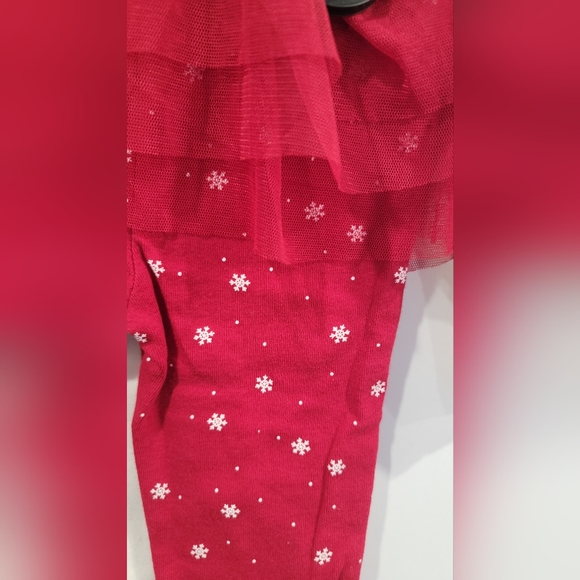 Carter's Red and White Snowflake Baby Outfit - Picture 5 of 8